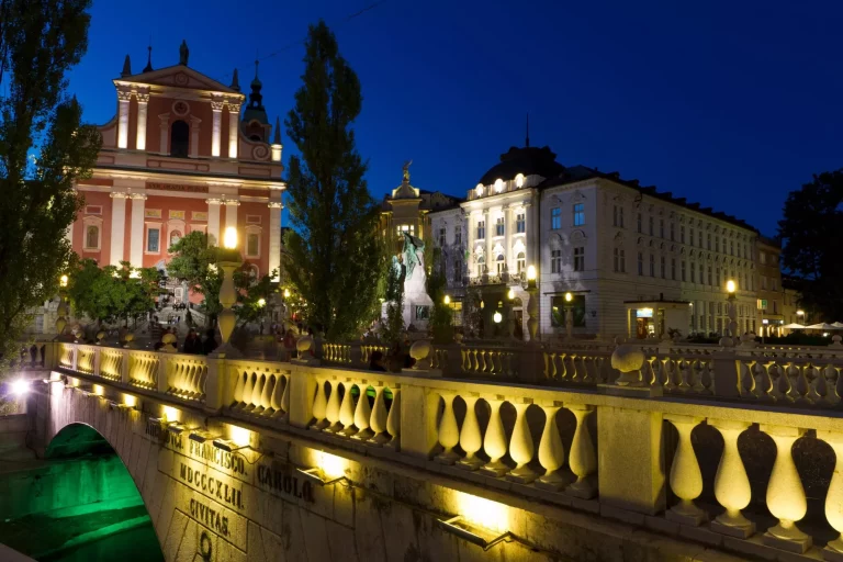 Ljubljana-bei-Nacht